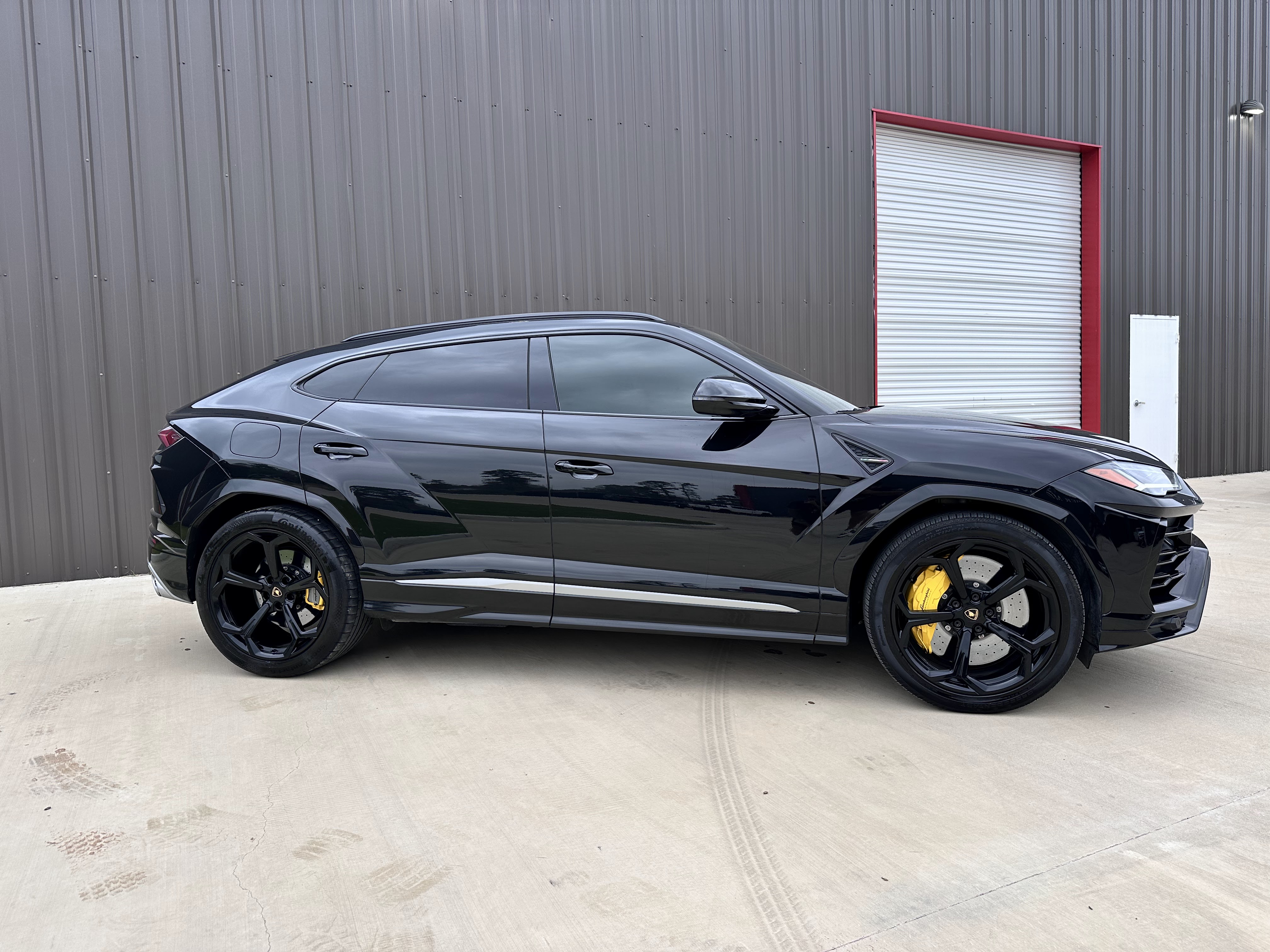 Leozen Exotic Rentals - Local Transportation in Houston, TX in Houston, Houston