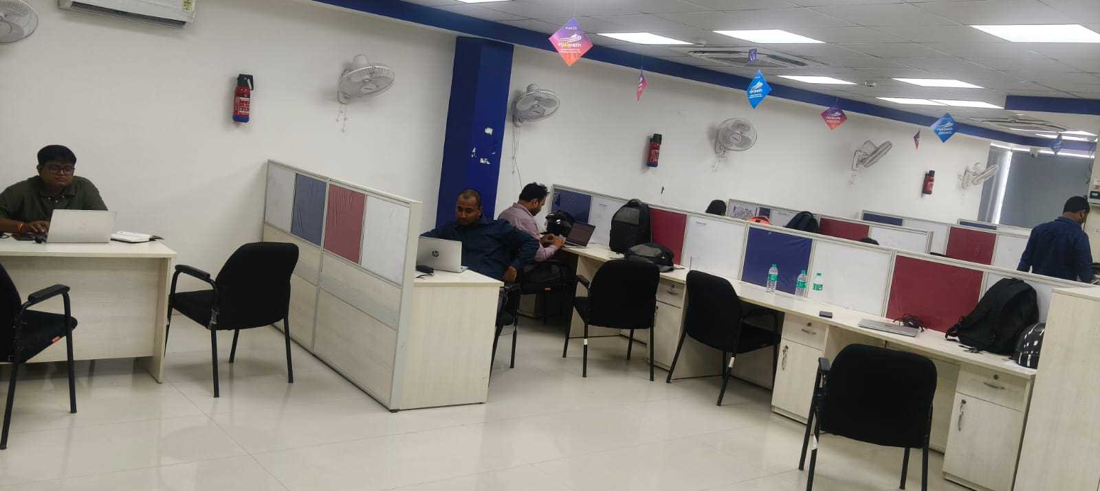Chola Finance in Bhavara, Madhubani