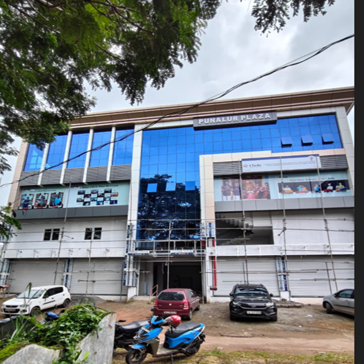 Chola Finance in Panamkuttymala, Chemanthoor