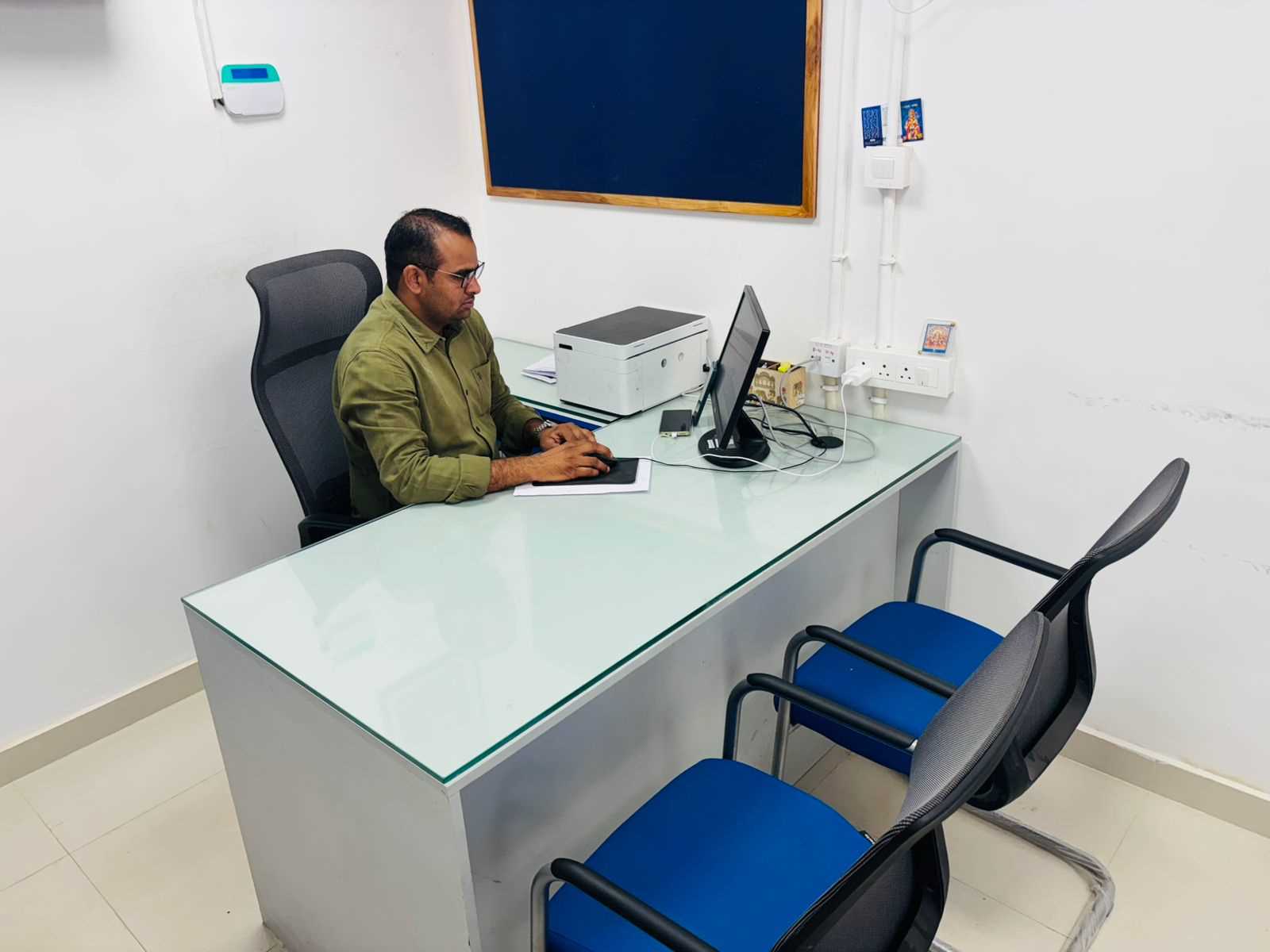Muthoot Fincorp Gold Loan Services in Bagru, Jaipur, Rajasthan