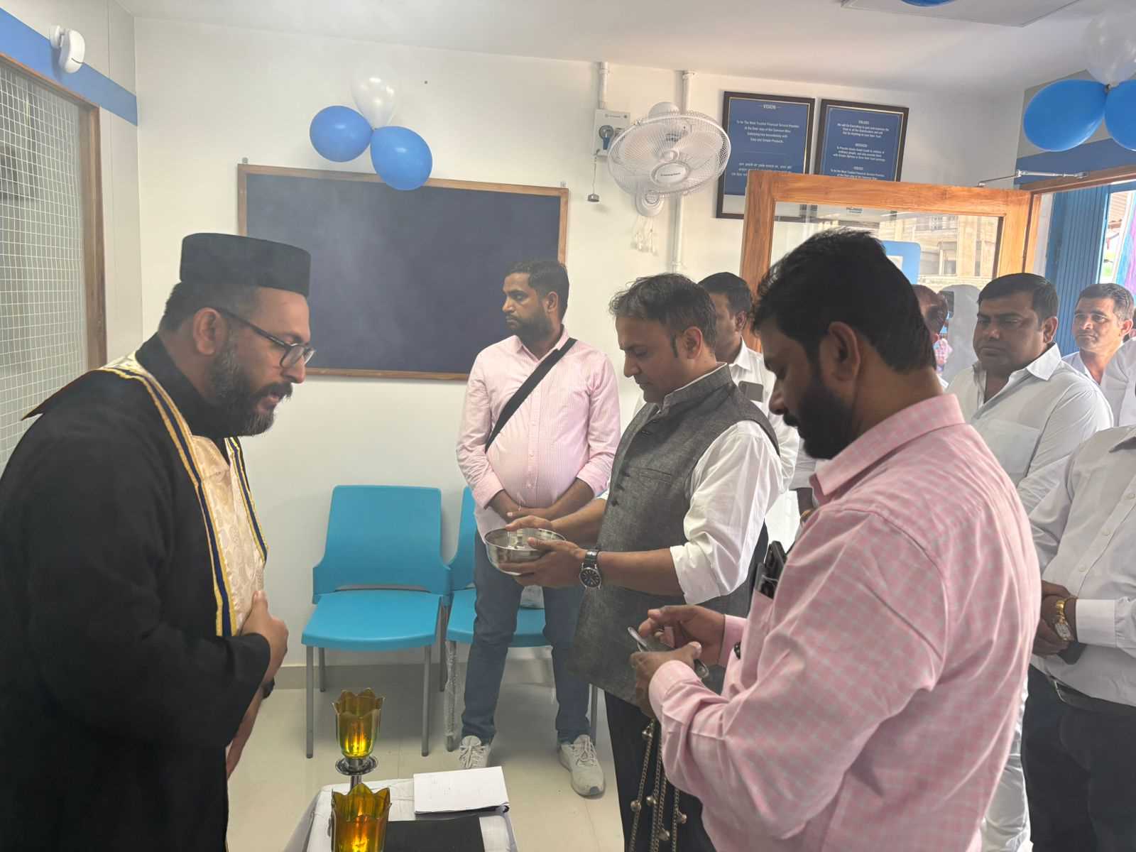 Muthoot Fincorp Gold Loan Services in Bagru, Jaipur, Rajasthan