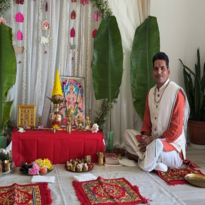 Hindu Priest in Orlando, FL – Pandit Bhupendra Shastri in Orlando, Orlando