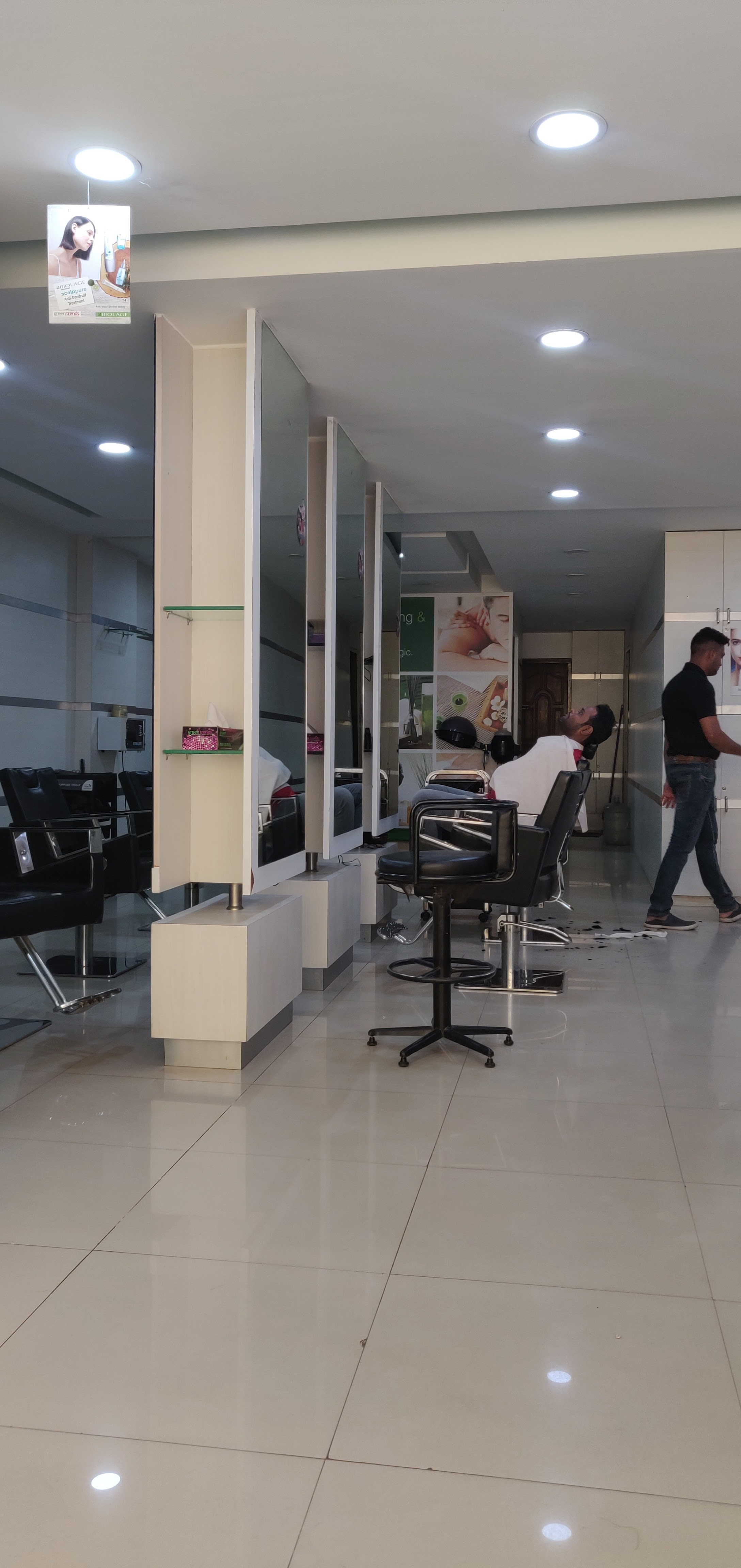 Green Trends in Kaverappa Layout, Bengaluru