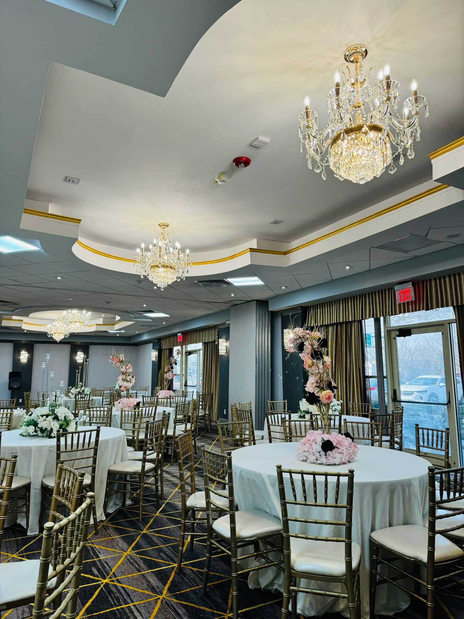 Plainview’s Elegant Rental Hall for Weddings & Events – Aura Ballroom in Plainview, Plainview