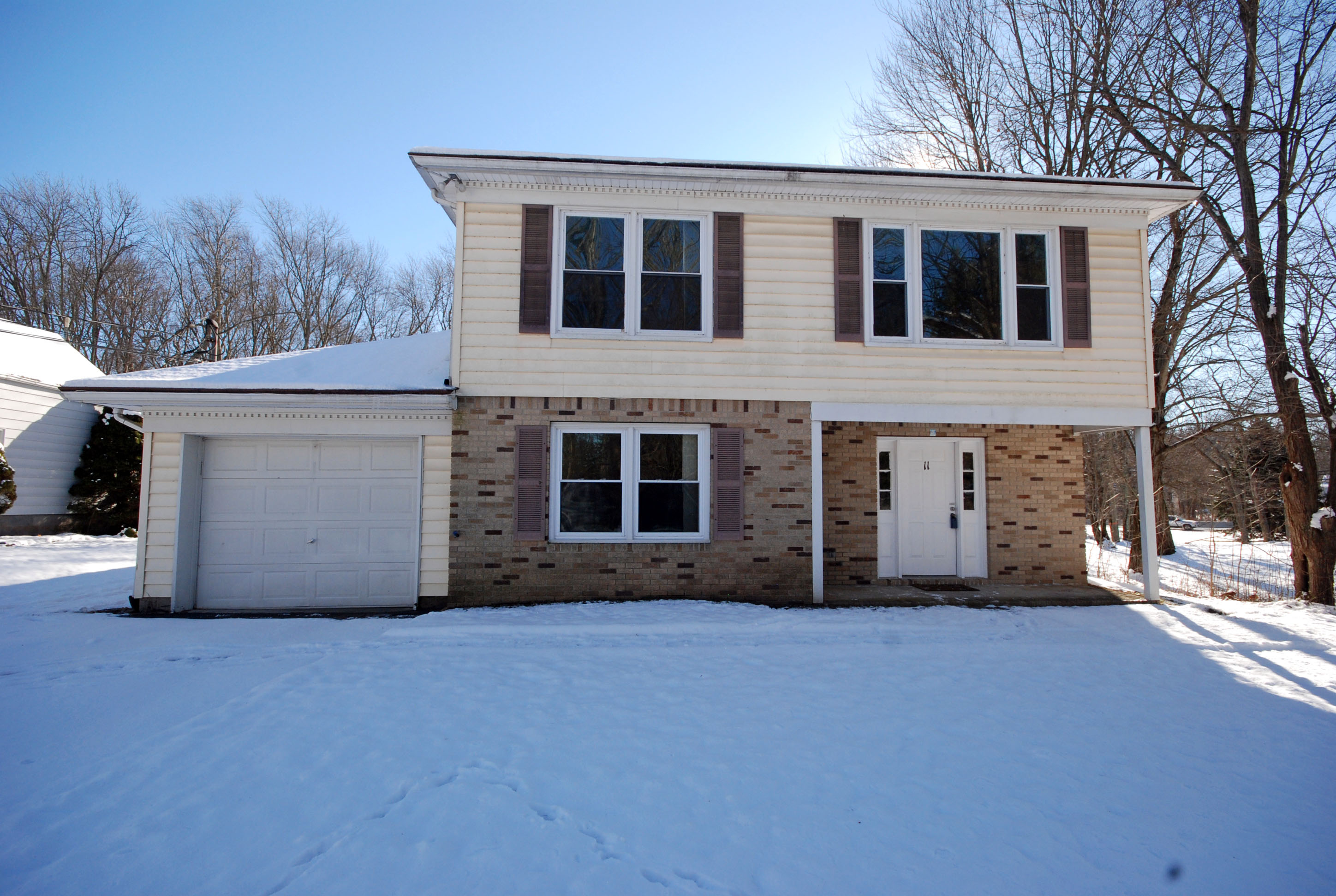 Rohini Agarwal Weichert Realtors - Real Estate Agents in Warren, NJ in Warren, Warren