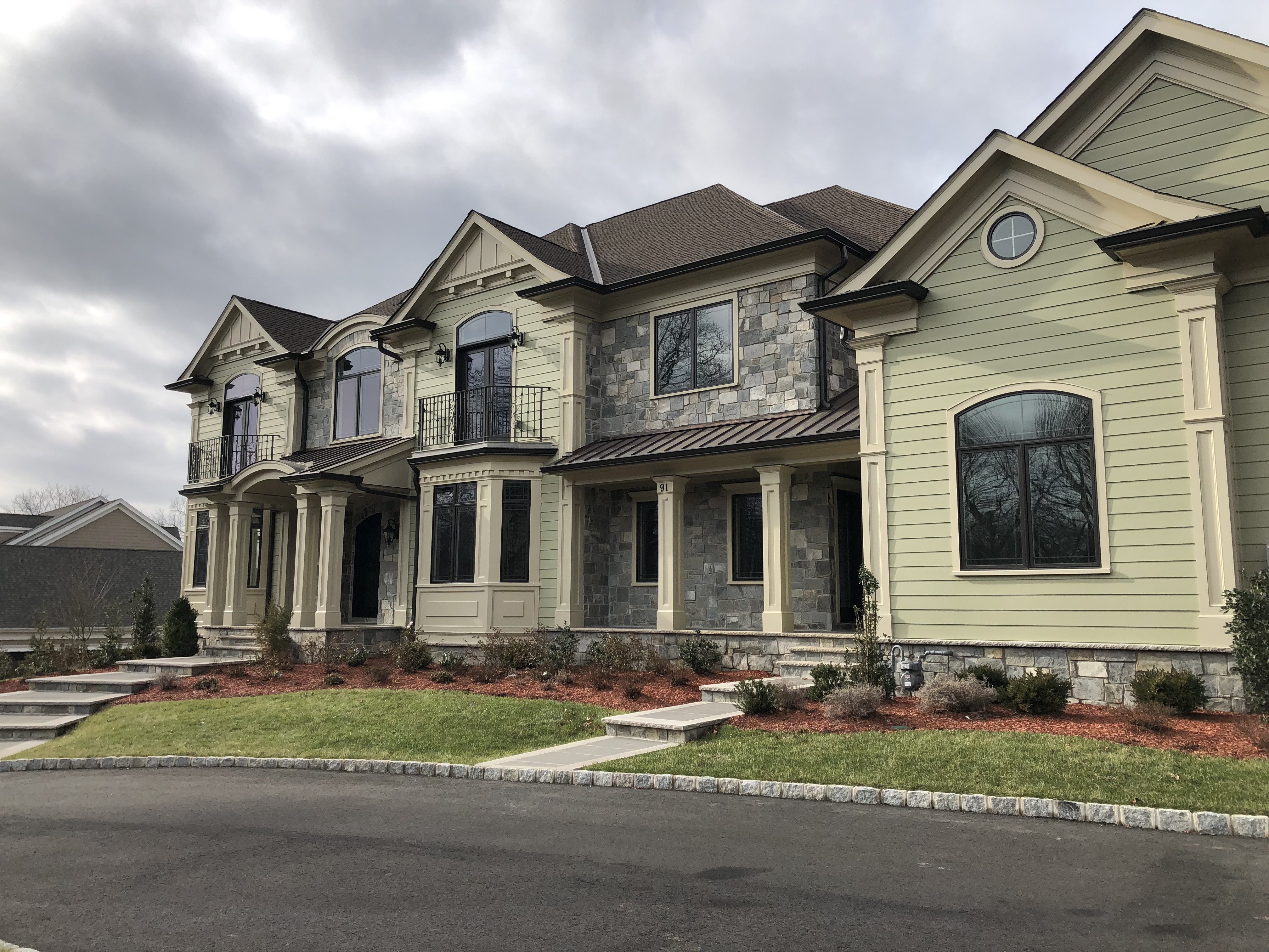 Rohini Agarwal Weichert Realtors - Real Estate Agents in Warren, NJ in Warren, Warren