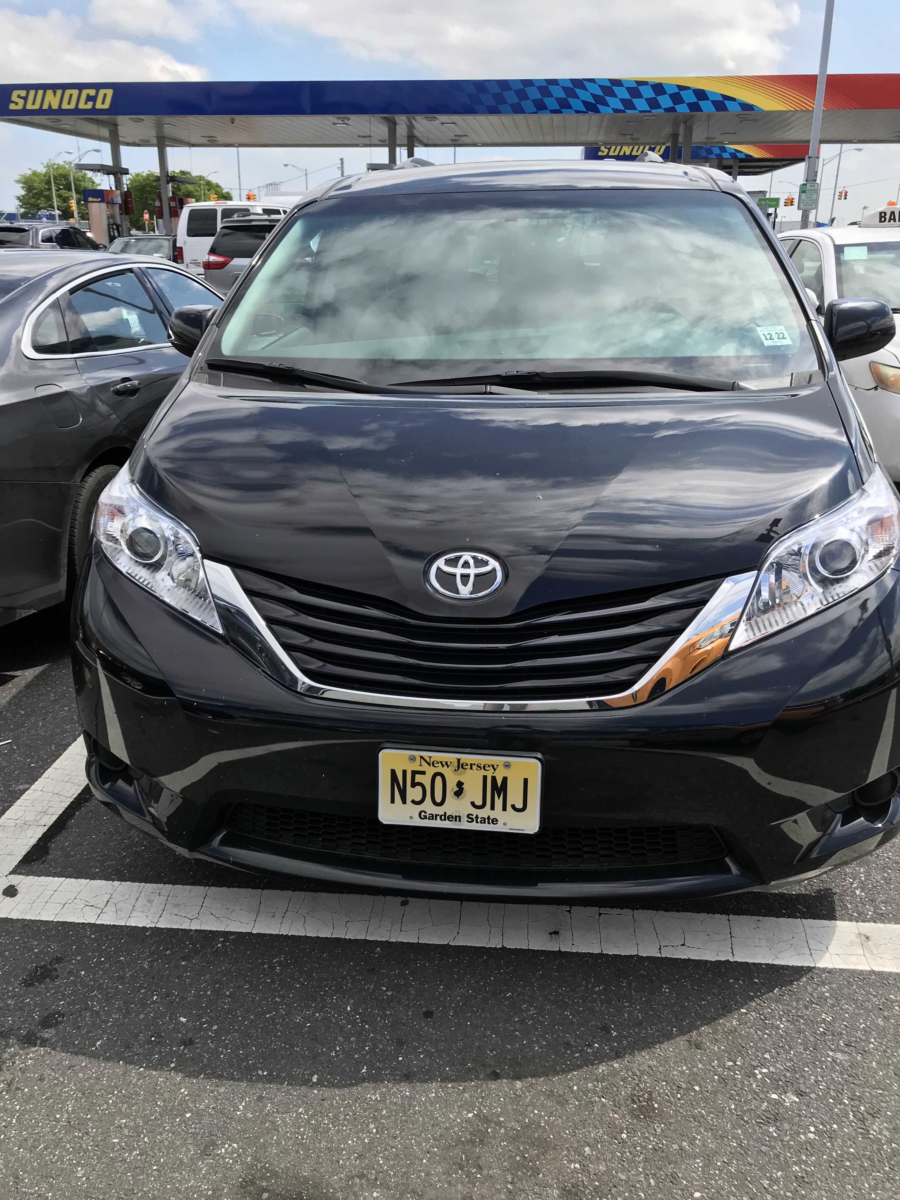 LUXURY CAR & LIMOUSINE SERVICES - Local Transportation in Jersey City, NJ in Jersey City, Jersey City