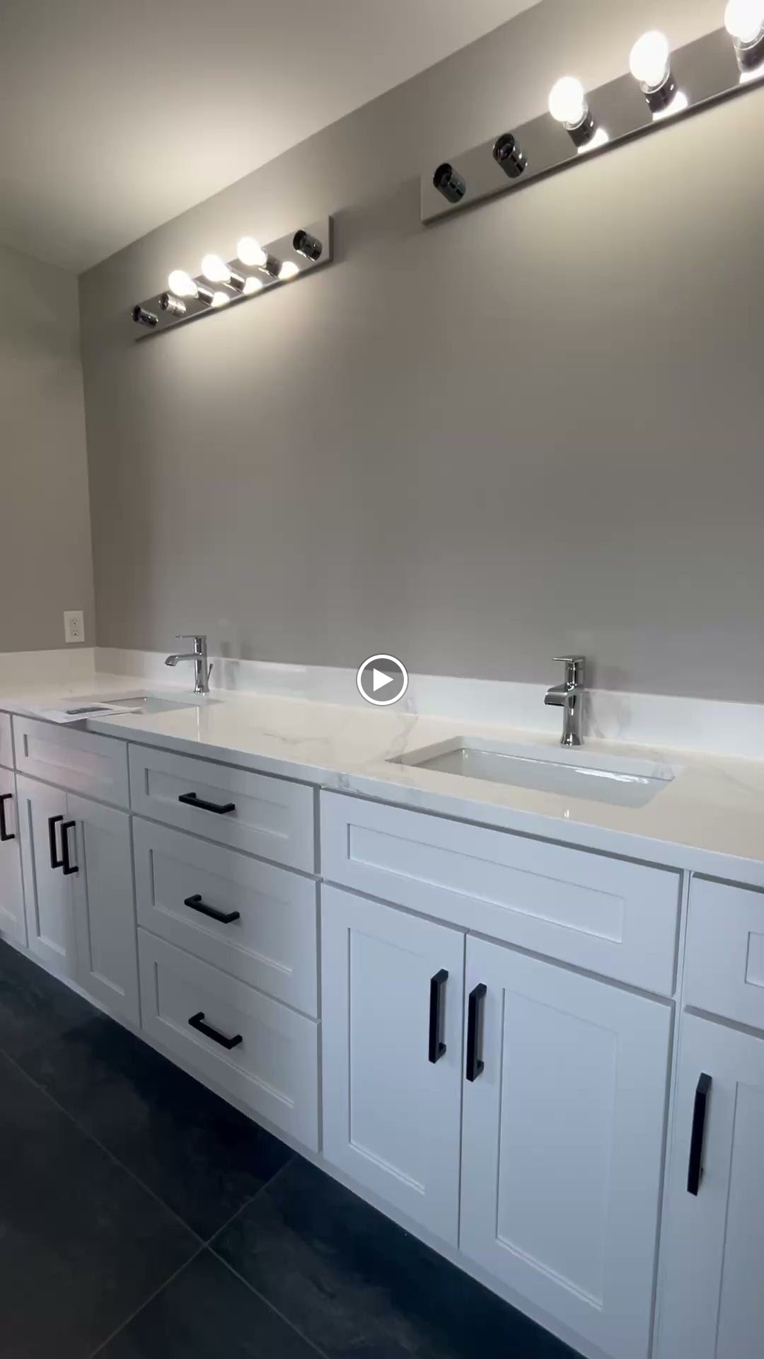 Krish Krishnan Shiju Realtor - Real Estate Agents in Metuchen, NJ in Metuchen, Metuchen