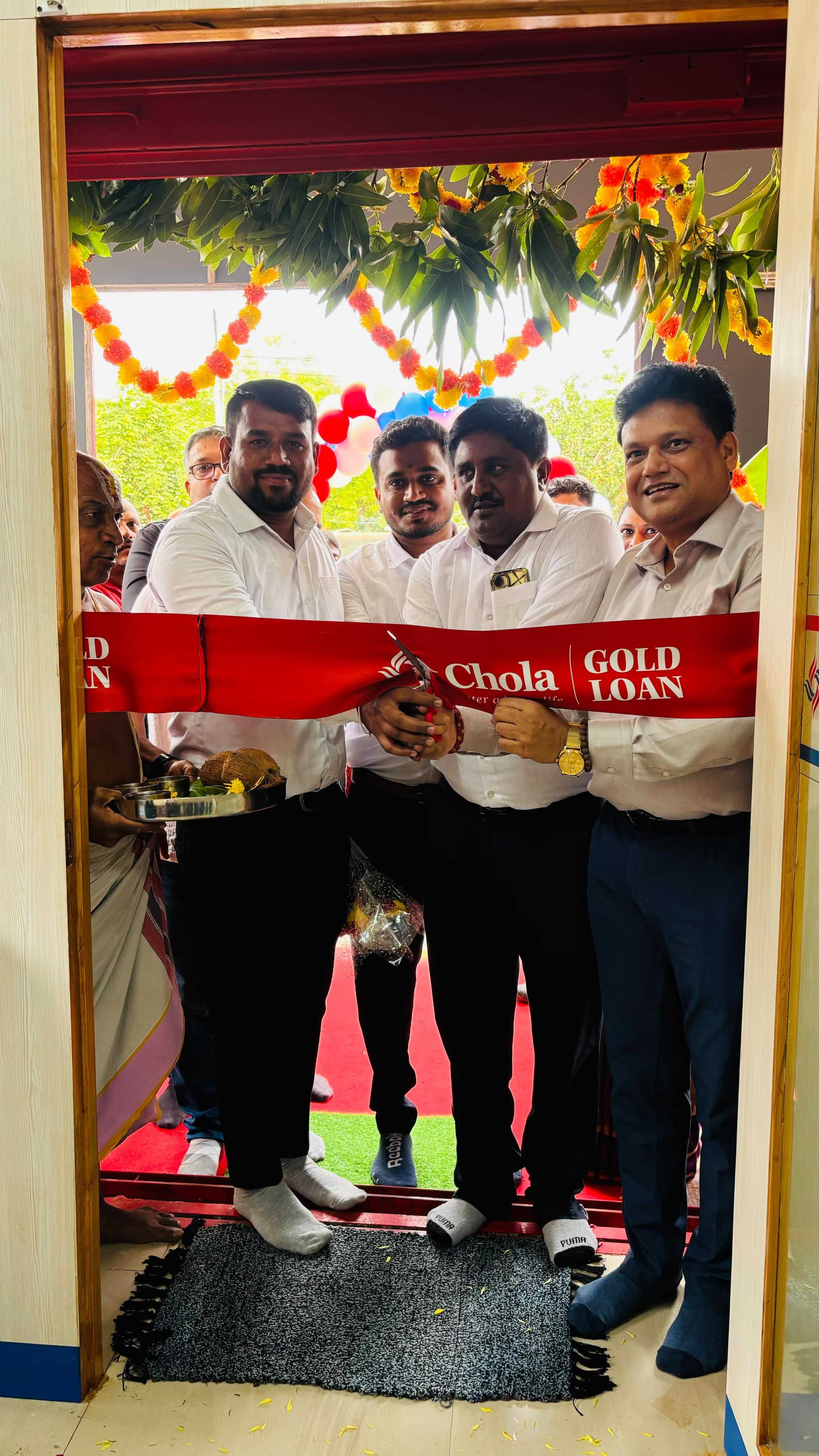 Chola Gold Loan in Srinivaspur, Kolar